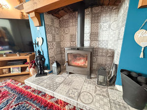 Photo 7- click for photo gallery